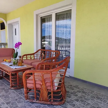 Apartment Mali Duje *