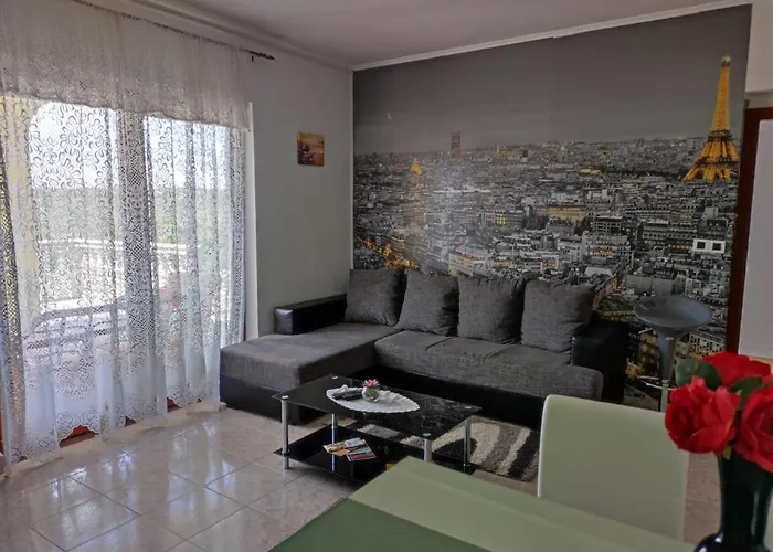 Mali Duje דירה *